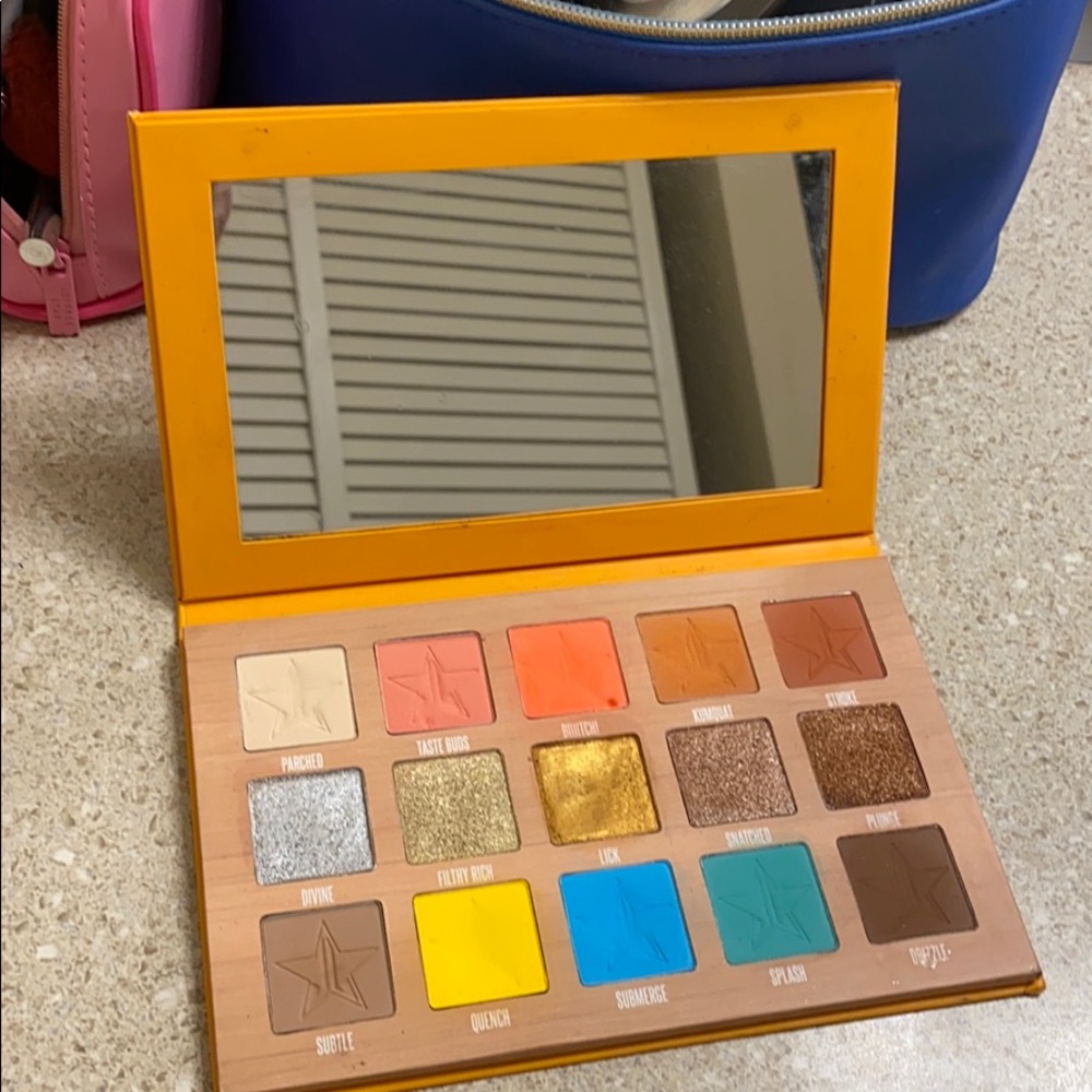Jeffree Star thirsty palette